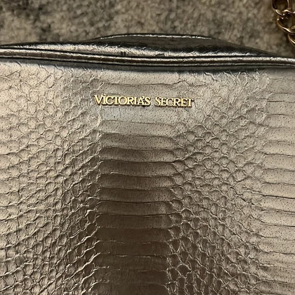 Silver and Gold Victoria Secret Handbag - Picture 2 of 6